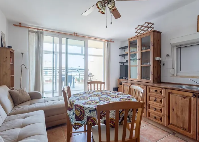 Sea View In Διαμέρισμα *